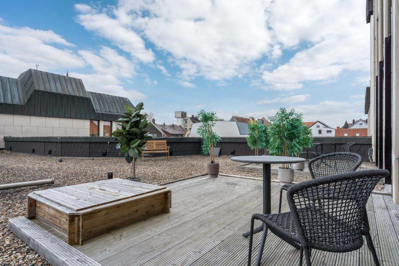 Bright Klusetor Aparthotel